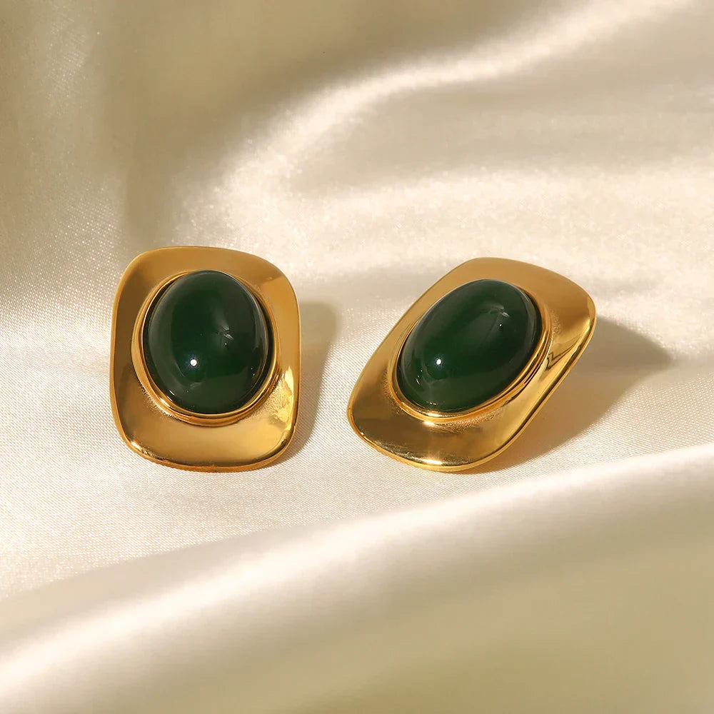 Elegant Emerald Teardrop Dangle Earrings
