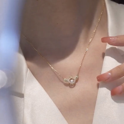 Shiny Wing Pendant Crystal Necklace