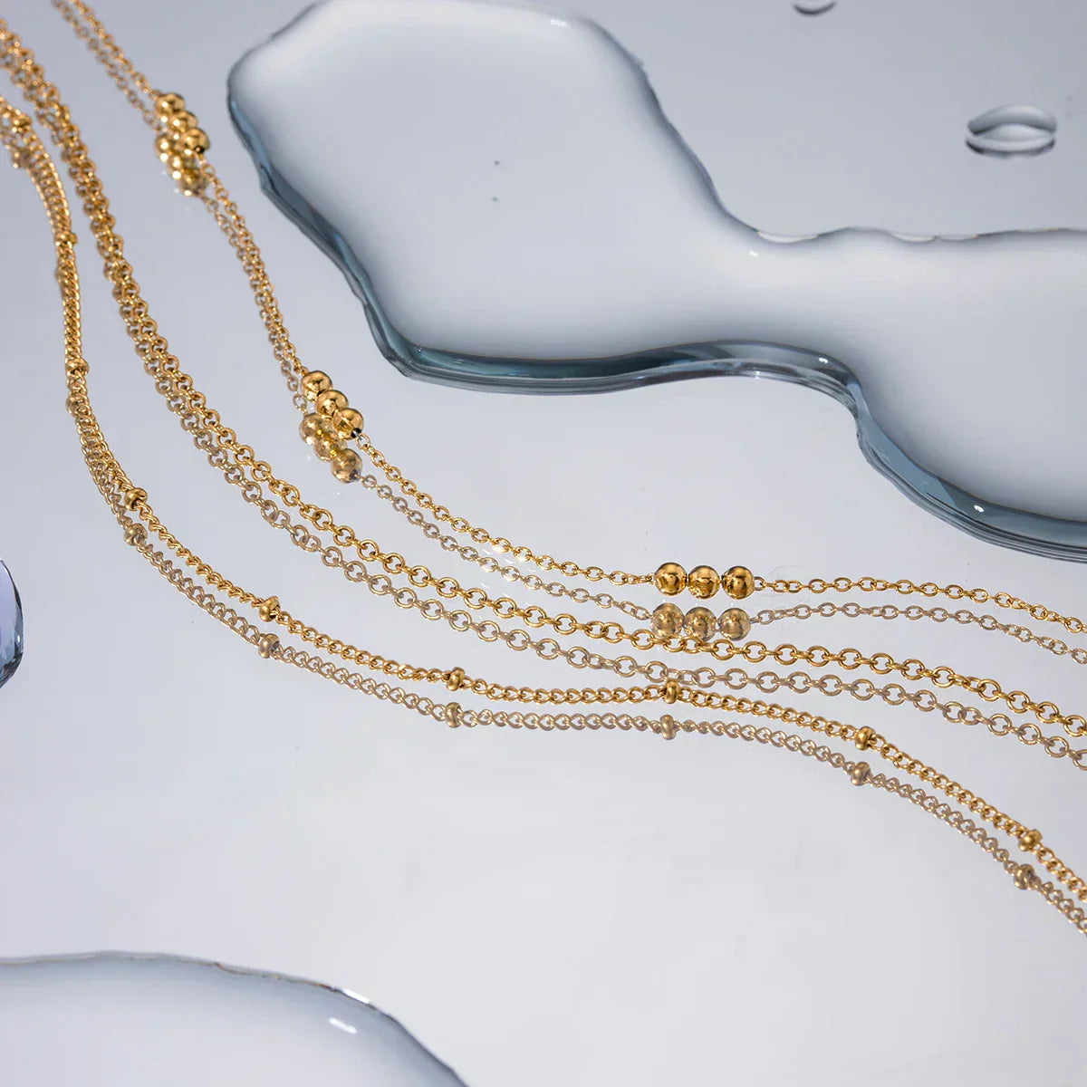 Elegant 18k Gold Layered Necklace Set