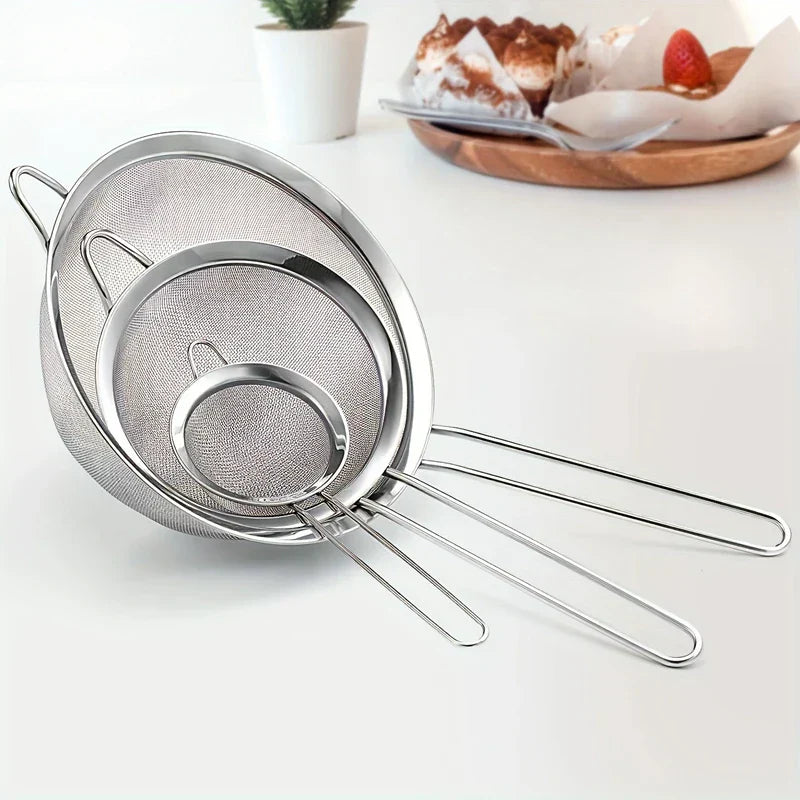 High Quality 3 Piece Metal Mesh Strainer Set - Luxicro