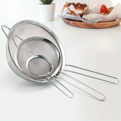 High Quality 3 Piece Metal Mesh Strainer Set - Luxicro