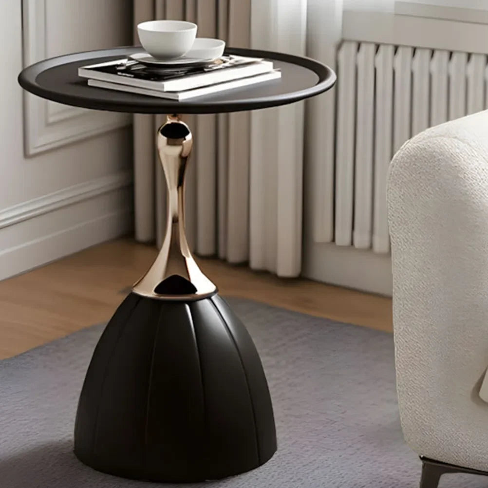 Simple Wood Coffee Table in Modern Design