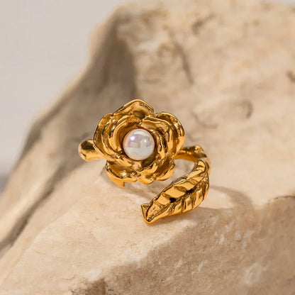 Elegant White Pearl Adjustable Band Ring