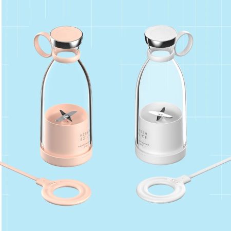 Compact Wireless Juicer Blender - 350ML Portable Mixer