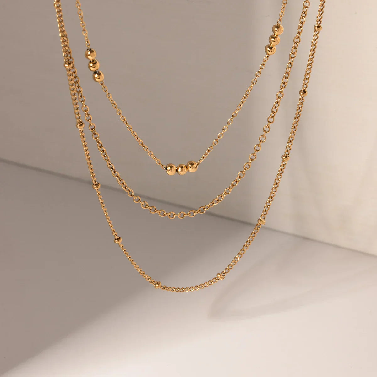 Elegant 18k Gold Layered Necklace Set - Luxicro