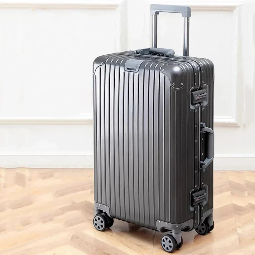 Strong Ultra Lightweight Luggage Case