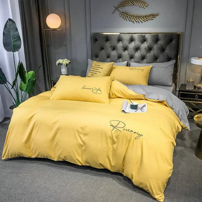 Elegant Patterned Bedding Set