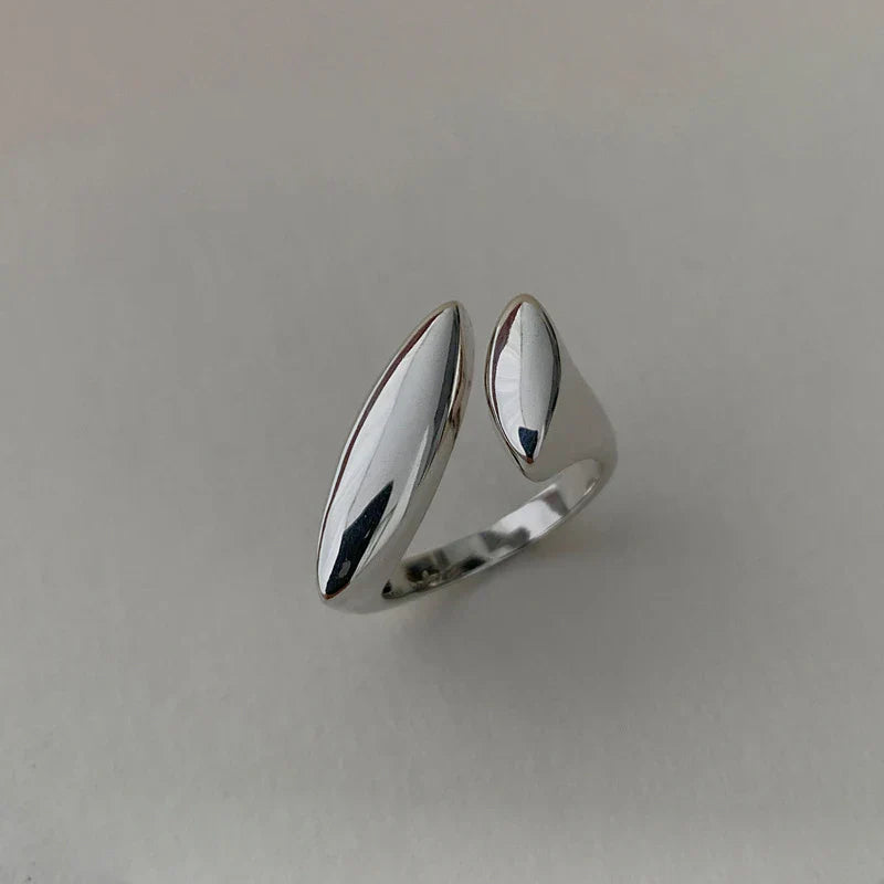 Modern Geometric Silver Fashion Rings - Luxicro