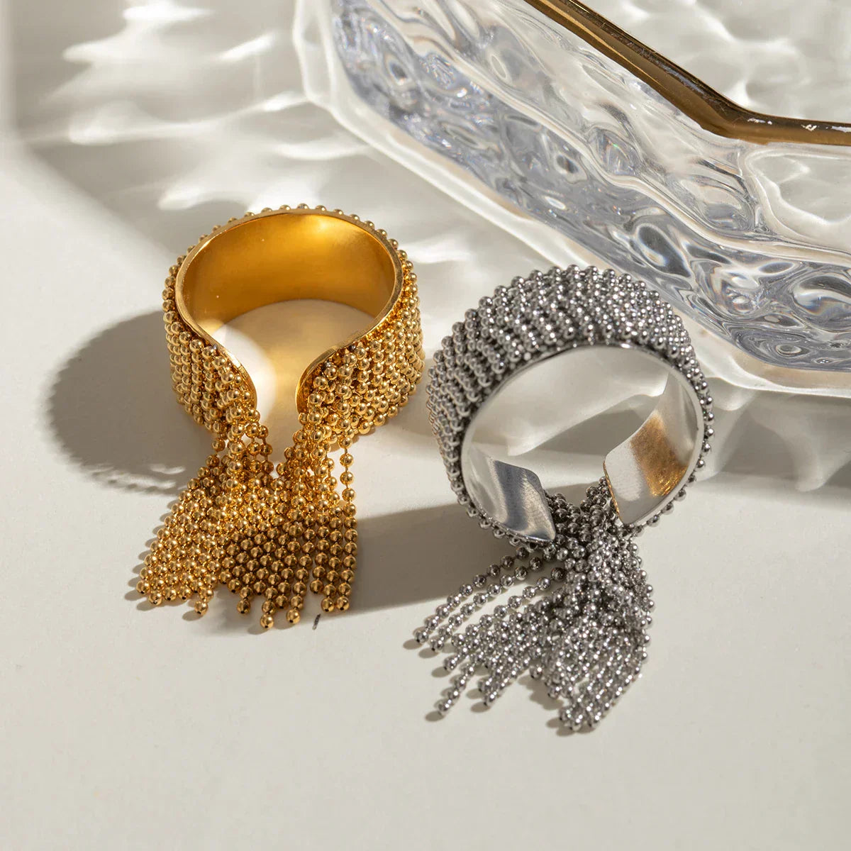 Elegant 18K Gold Drop Adjustable Ring