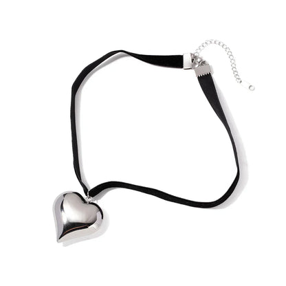Bold Heart Link Chain Necklace