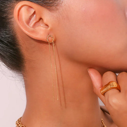 Dainty 14k Gold Circle Dangle Earrings