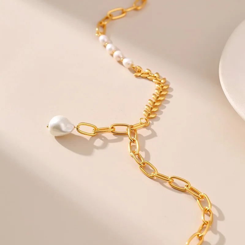 Delicate Gold Chain Layered Necklace