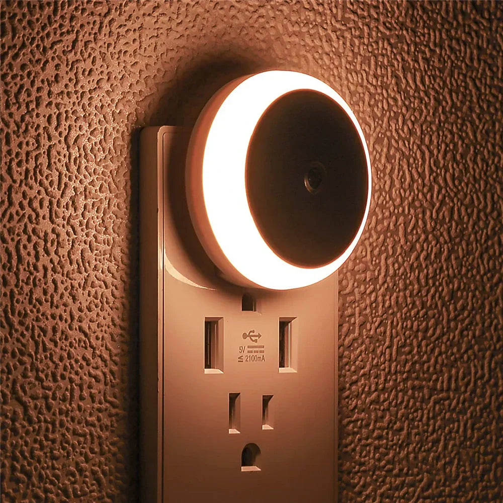 Bright Automatic LED Nightlight Plug