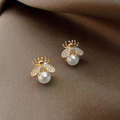 Beautiful Floral Dangling Drop Earrings