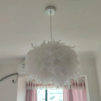 Elegant Amanda Table Lamp