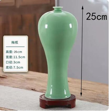 Traditional Antique Style Chinese Vase