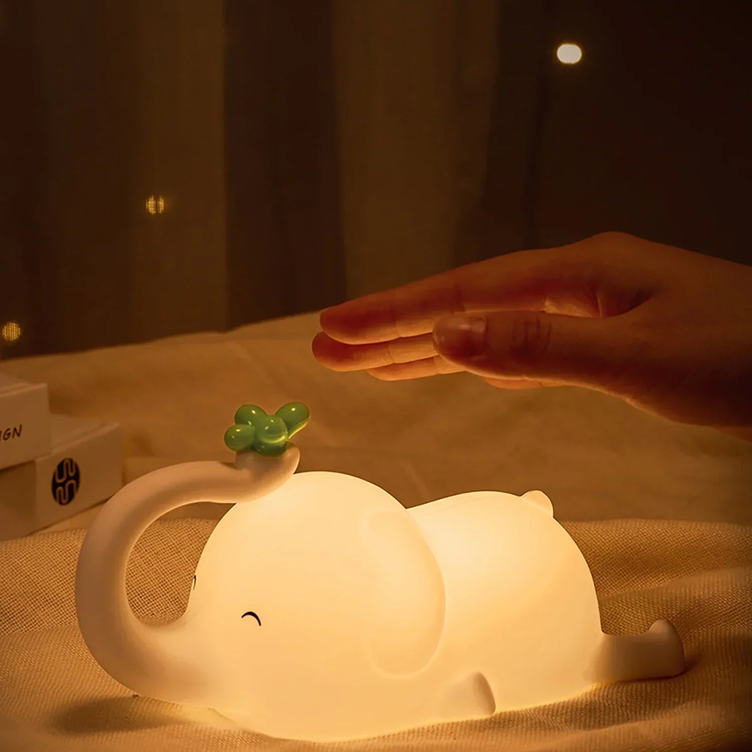 Portable Battery Powered Night Light - Luxicro