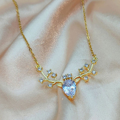 Beautiful Reindeer Christmas Necklace