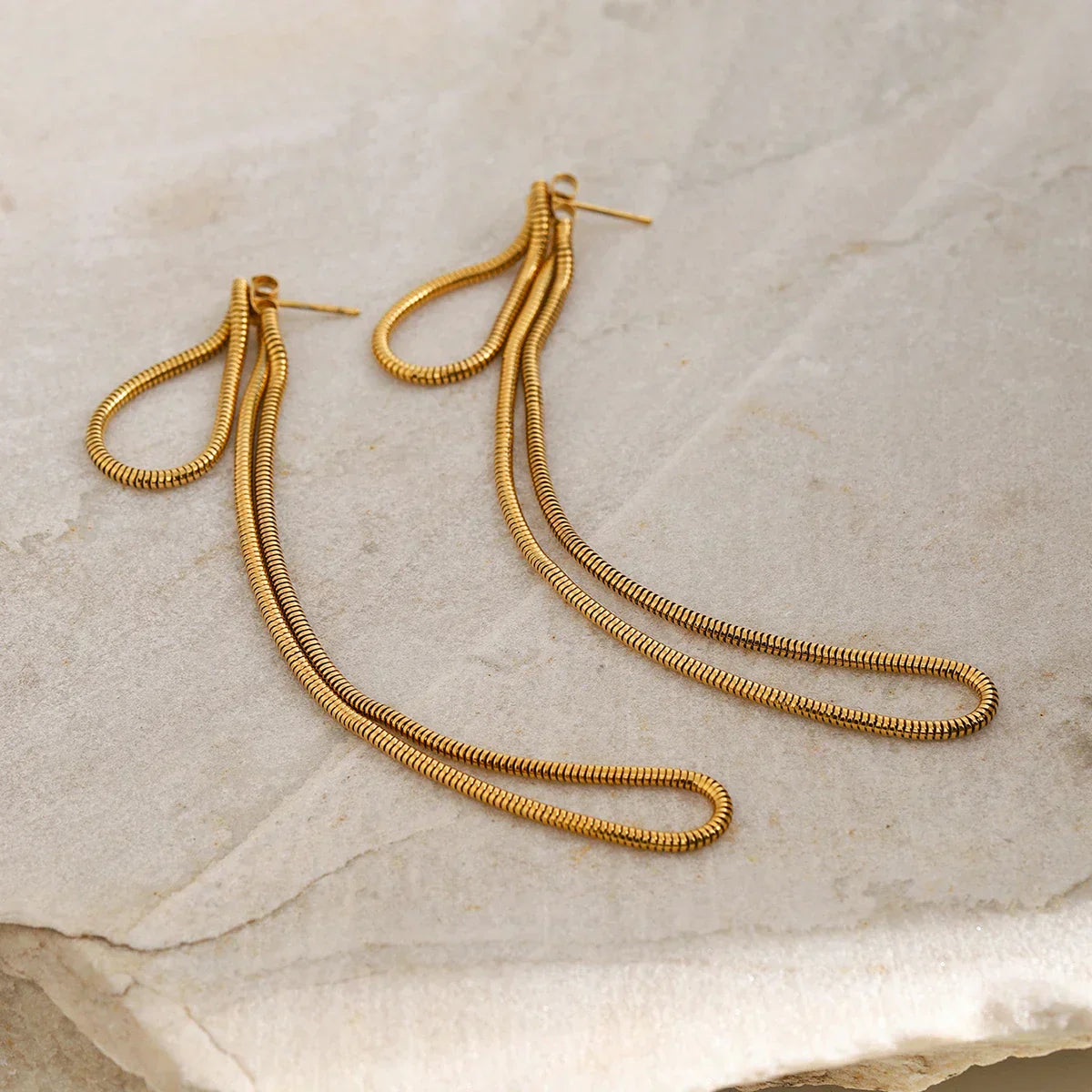 Trendy Snake Pendant Dangle Earrings