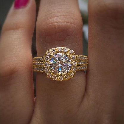 Elegant Classic Diamond Wedding Ring