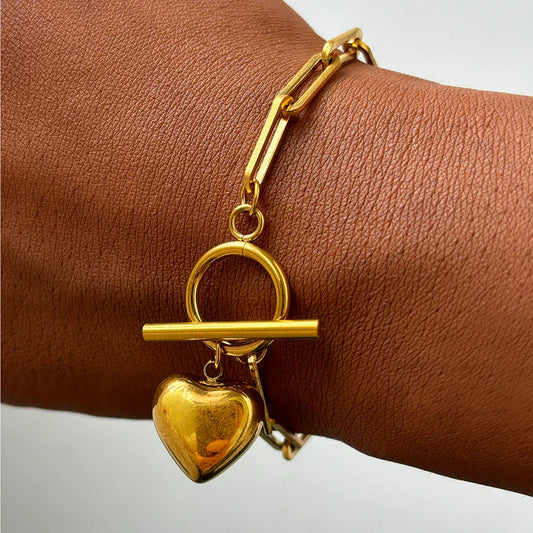Delicate Silver Heart Paperclip Bracelet - Luxicro