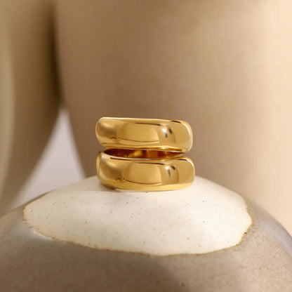 Elegant Gold Thin Band Ring