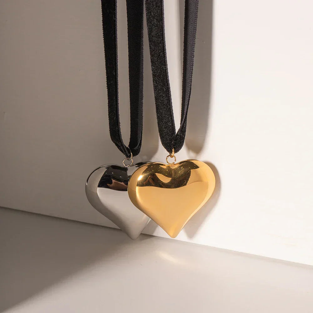 Stylish Heart Shaped Chain Necklace