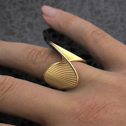 Stylish Geometric Design Ring - Luxicro