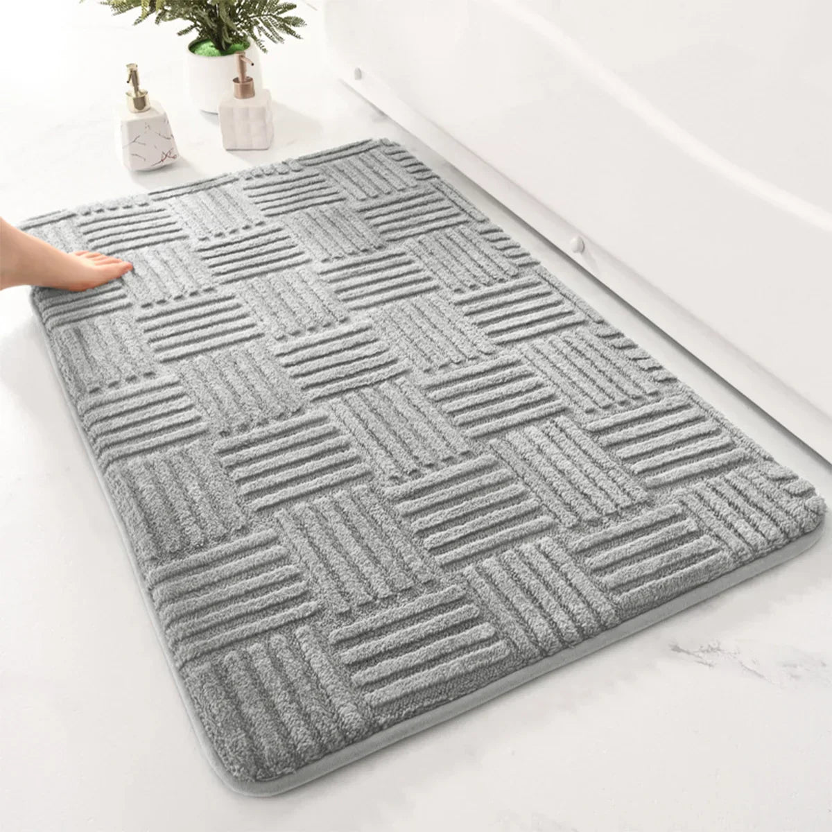 Soft Stripe Non-Slip Bath Mat
