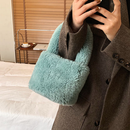 Tiny Adorable Bear Shoulder Bag