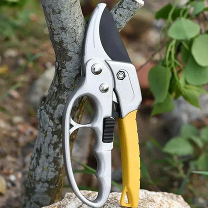 Premium Garden Pruning Hand Clippers - Luxicro
