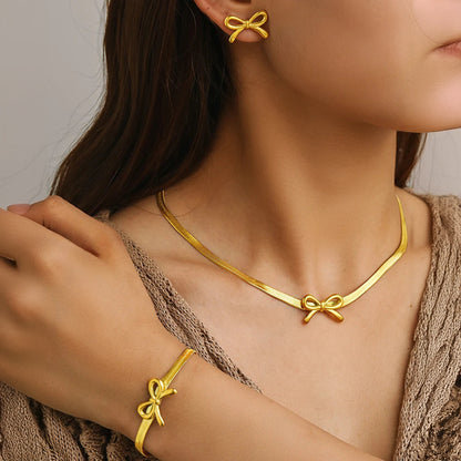 Chic Bow Necklace Set for Ladies - Luxicro