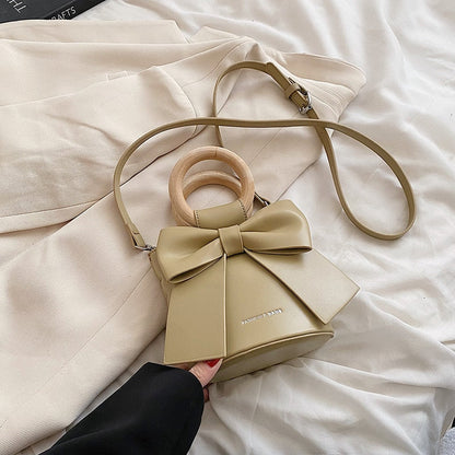 Tiny Floral Design Handbag