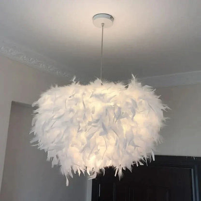 Elegant Amanda Table Lamp