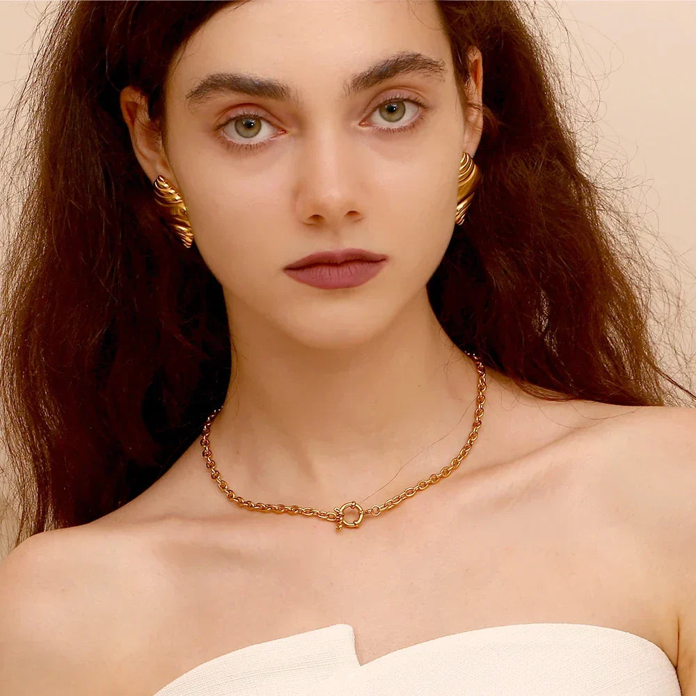 Elegant Gold Bar Link Chain Necklace