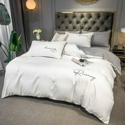 Elegant Patterned Bedding Set