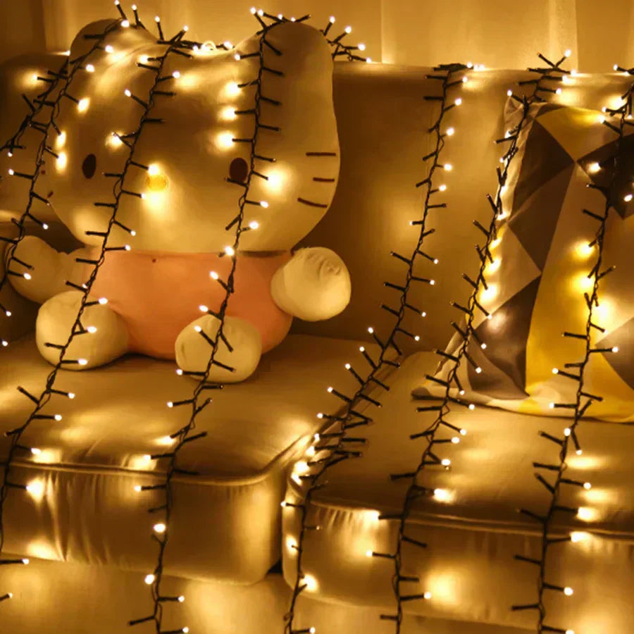 Bright Christmas LED Fairy Lights 10m Warm White String - Luxicro