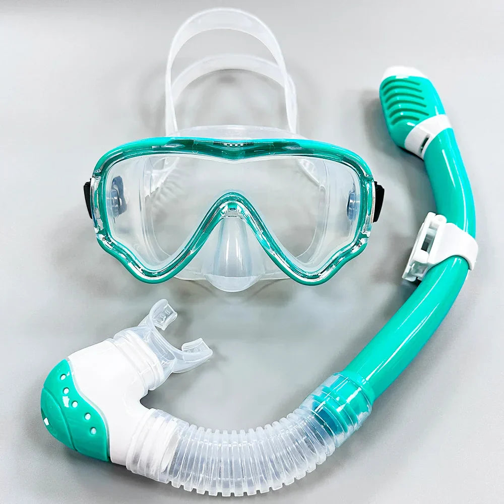 Junior Diving Mask Kit with Shatterproof Lens