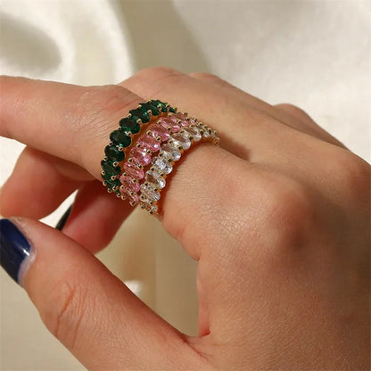 Classic Round Cut Diamond Engagement Ring