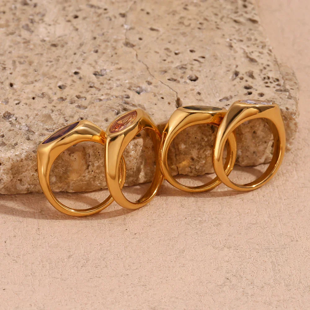 Premium 18k Gold Diamond Solitaire Engagement Ring