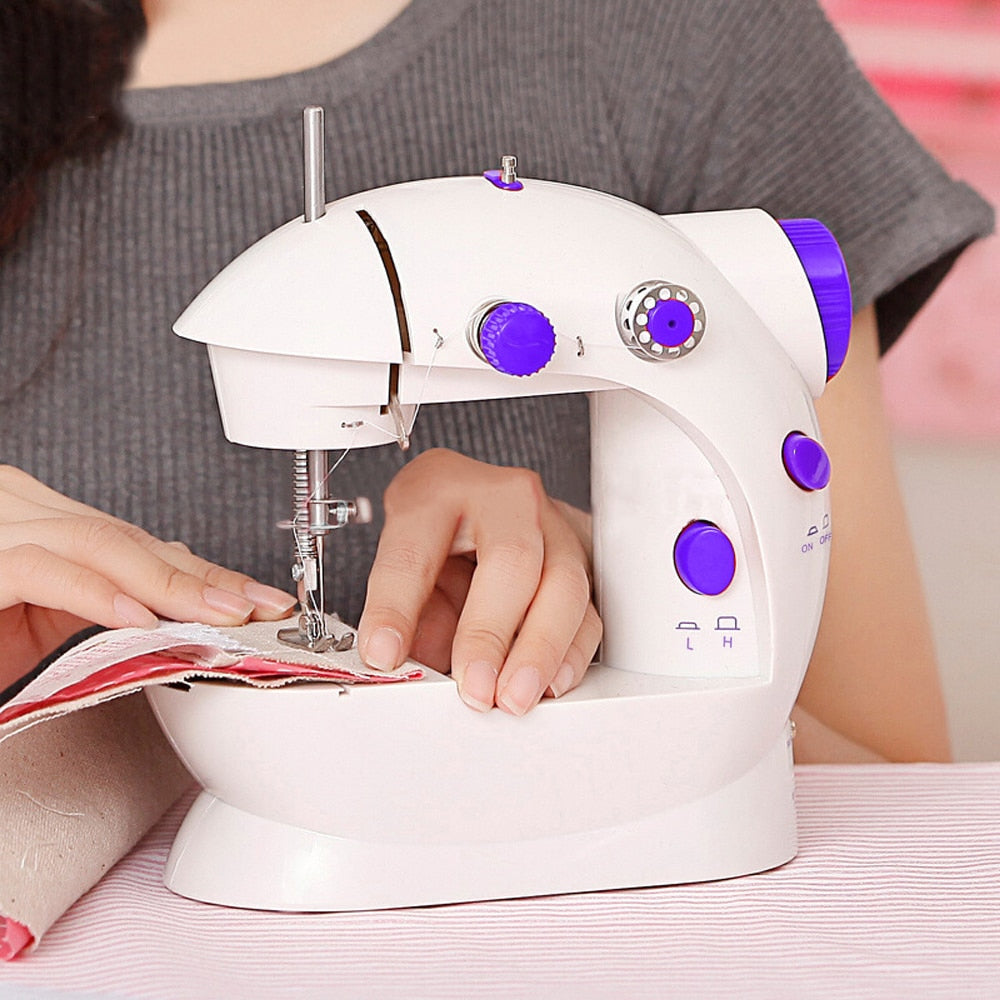 Portable Travel Mini Sewing Set - Luxicro