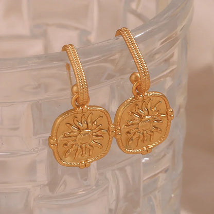 Dainty Yellow Gold Teardrop Earrings