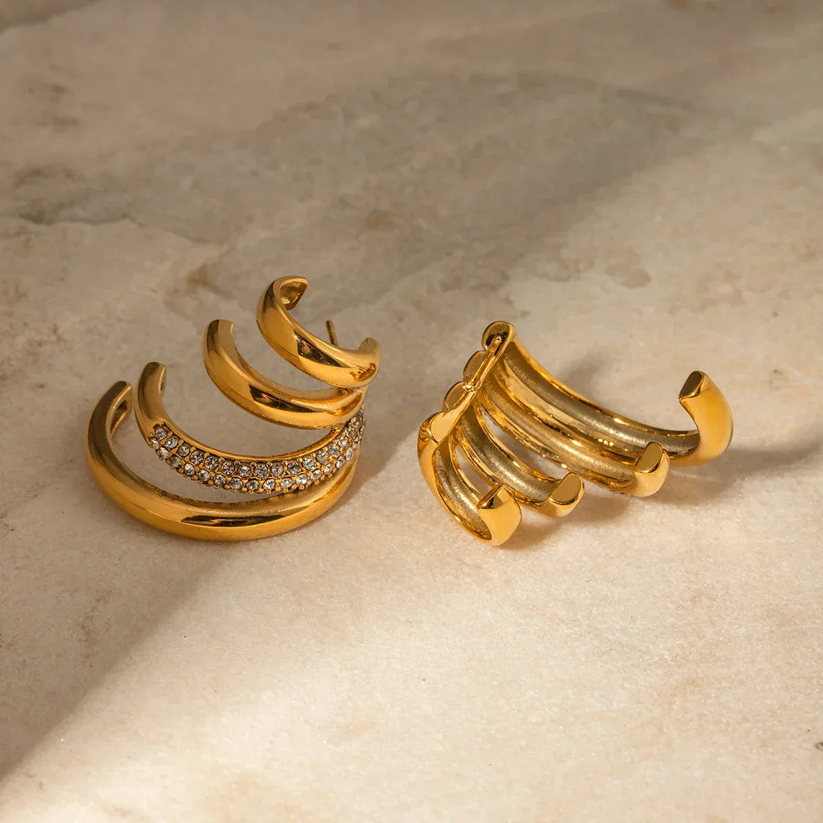 High End 18k Gold Close Fitting Stud Earrings
