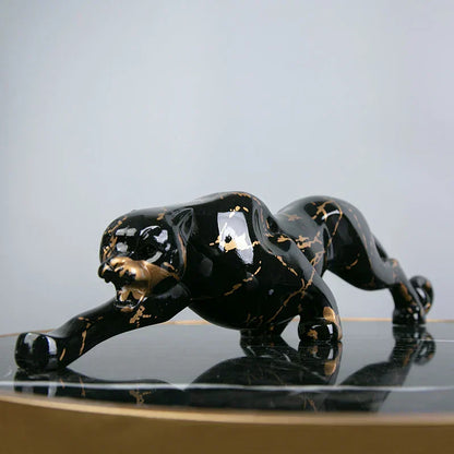 Exquisite Cat Figurine Ornament