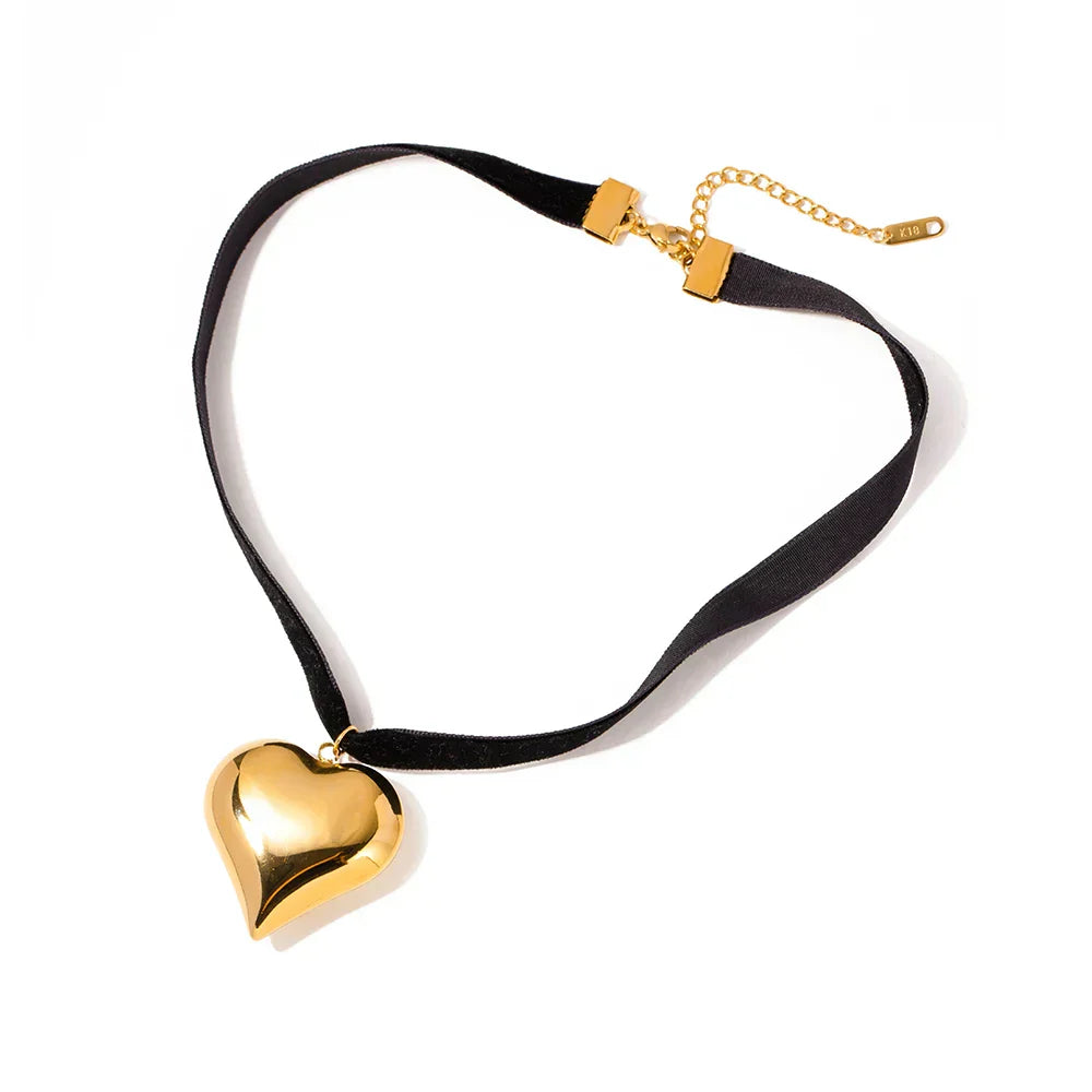 Bold Heart Link Chain Necklace - Luxicro
