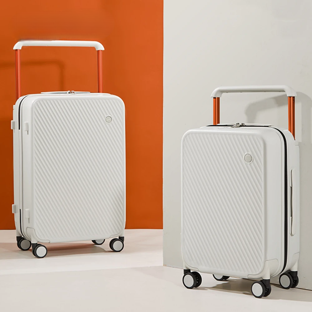 Strong Lightweight Suitcase with Easy Grip Handle - Luxicro