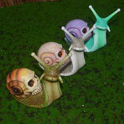 Spooky Skull Garden Decor Statue