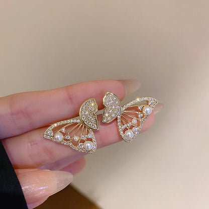 Shiny Crystal Drop Pendant Earrings