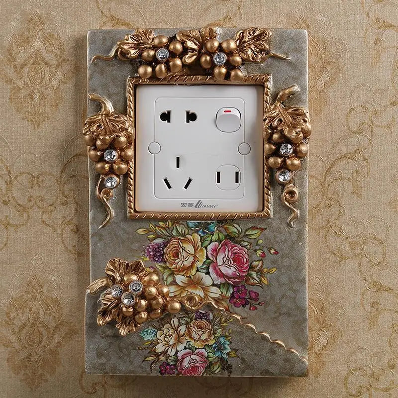 Decorative Flower Pattern Outlet Organizer - Luxicro