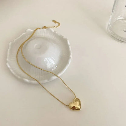 Trendy Heart Link Silver Chain Necklace - Luxicro